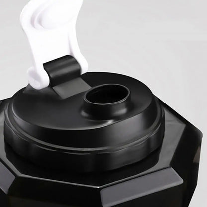 Gourde Haltère 2.6L Sport Fitness 2 en 1 hydratation + entraînement